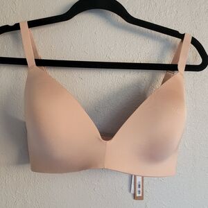 Skims Wireless Form T-Shirt Bra Size 34DD Mica Demi Coverage Seamless NWT